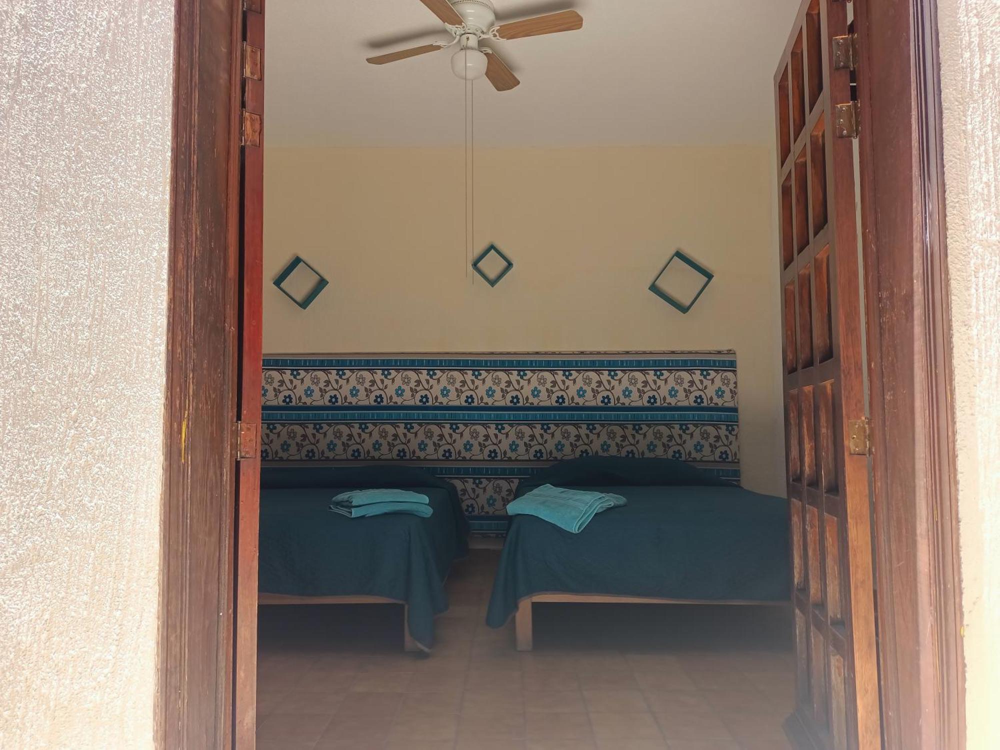 Casona Luciernaga-Casa De Huespedes Pensionat León Eksteriør billede